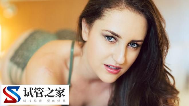 把精力放在彼此的身上 要再学些性技巧(图1) 把精力放在彼此的身上 要再学些性技巧(图1)