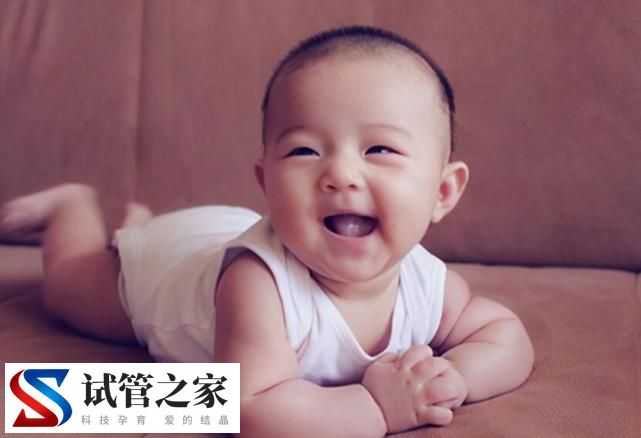6-12个月宝宝“育儿关键词”，不同月龄养护重点及详细建议(图1)
