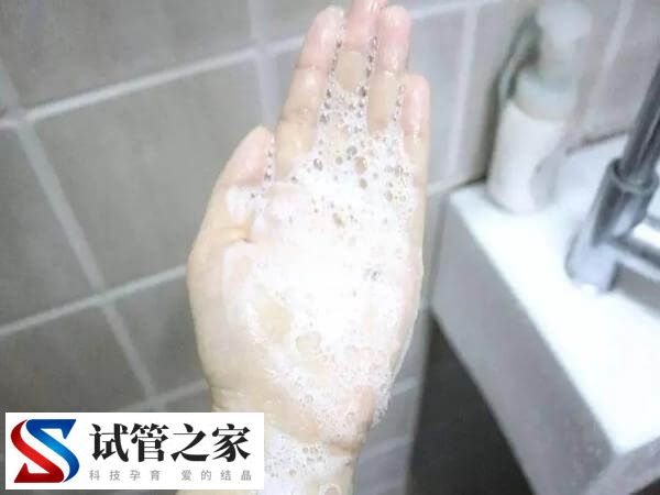 打完普丽康能不能洗澡(图2) 打完普丽康能不能洗澡(图2)