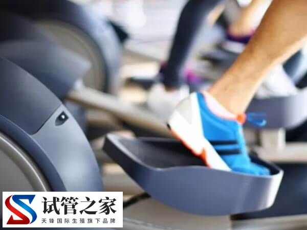 更年期慢跑好还是走路好(图1) 更年期慢跑好还是走路好(图1)